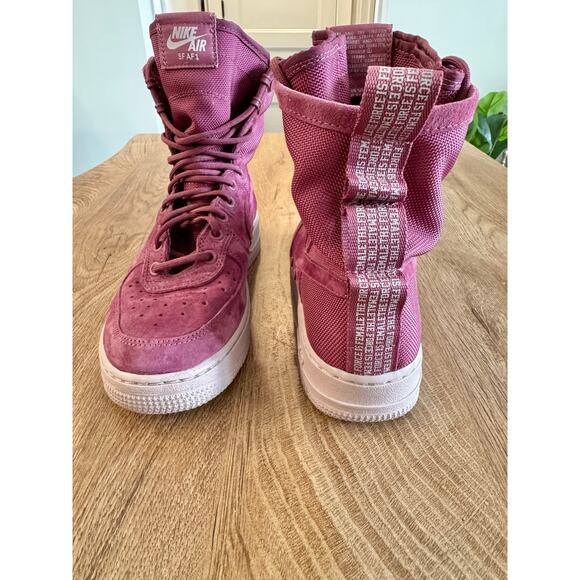 Nike | SF Air Force 1 Force is Female | Vintage Wine | AJ1700-600| Wm’s Size 6.5 - Picture 15 of 16